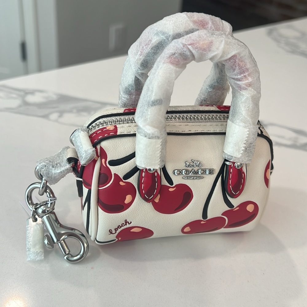 ππCOACH Mini Bag Charm.. - Picture 15 of 16